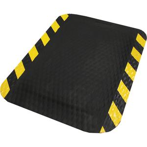 Hog Heaven Mat - 2', 3', 5/8", Black/Yellow, Nitrile, Dry/Oily, Solid, Diamond