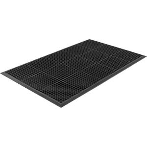 Competitor Series Mats - 3', 5', 7/8", Black, Natural Rubber, Wet, Drainage, Slotted