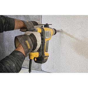 SDS-Plus Combination Hammer - 1-1/8", 9 A, 0-4700, 0-820, 3.1 ft.-lbs., 5/32" - 7/8", 8.2 m/s², 1/4" - 3/4", 14.6"