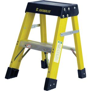Step Stool/Ladders (6400 Series) - 2', Fibreglass, 300 lbs., 17", 18.125", 1A, 1A, 8 lbs., 11", 24"